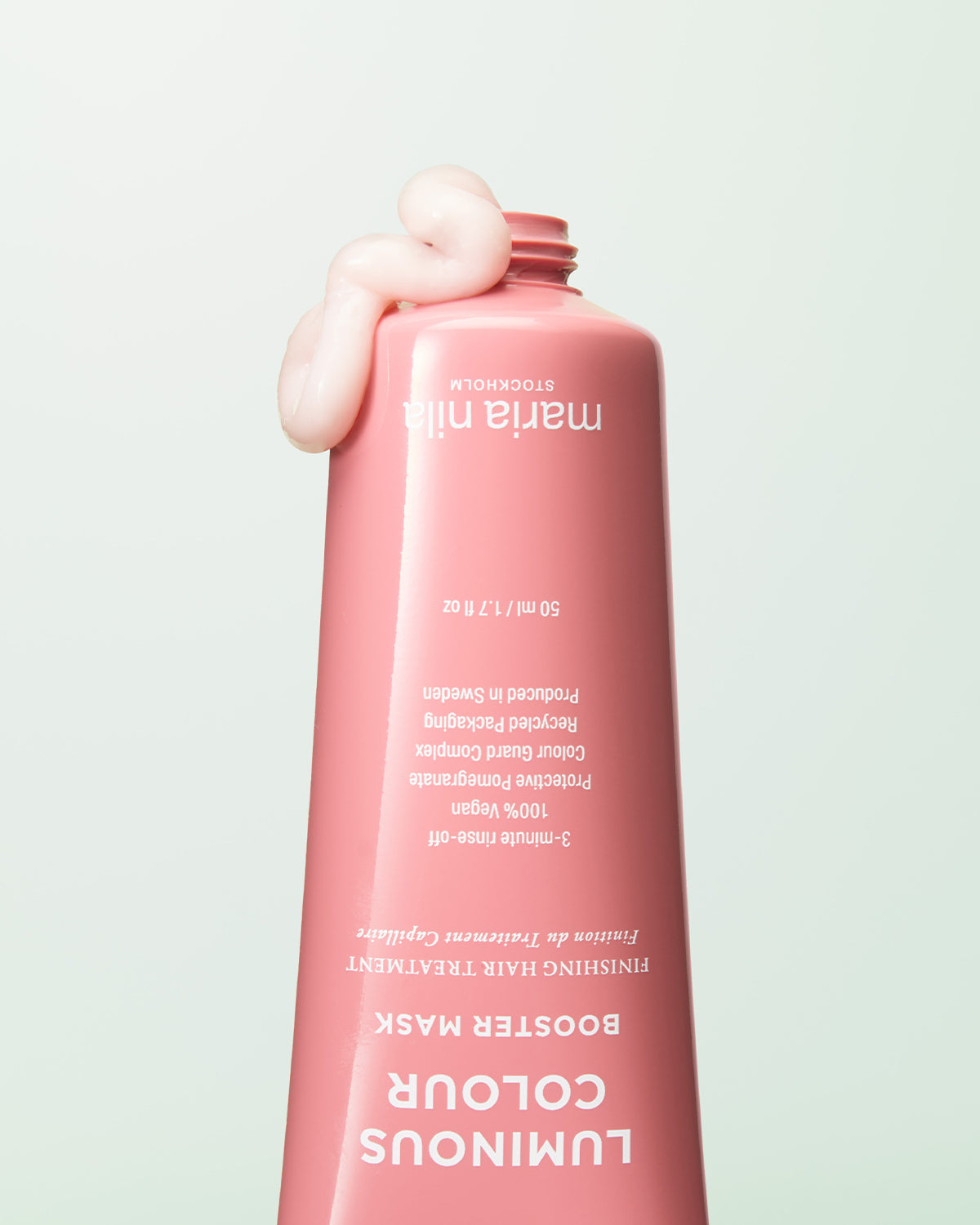 Maria Nila Luminous Colour Booster Masque 25 ml geopend met textuur